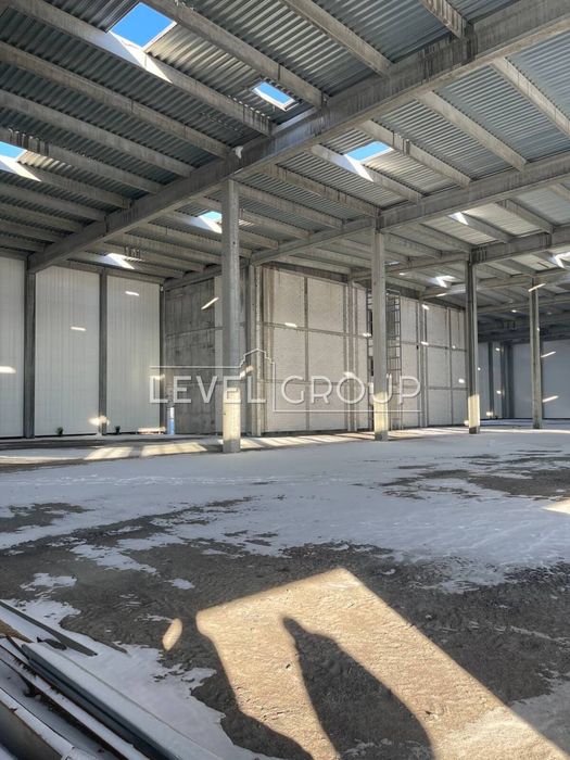 Продаж складського приміщення 2217 кв.м Житомирьска траса.