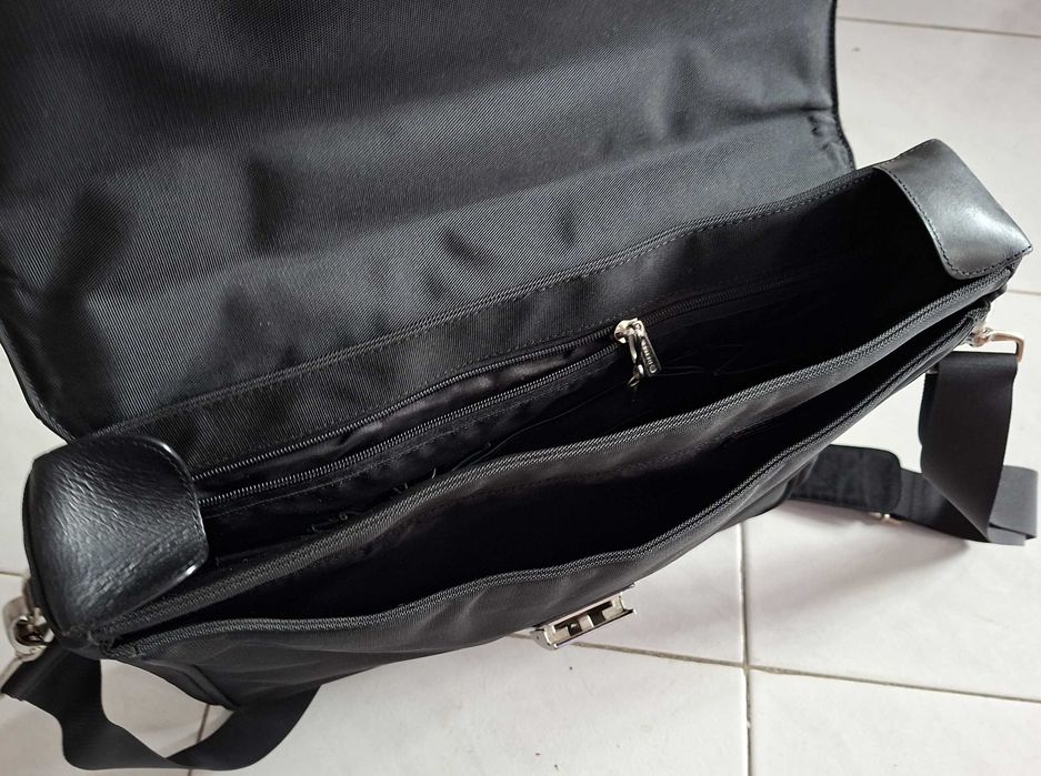 DELSEY - Pasta / Briefcase / Mala, em pele