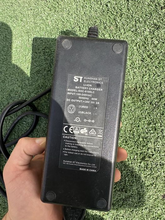 Ładowarka ST KUNSHAN 36V- 2A