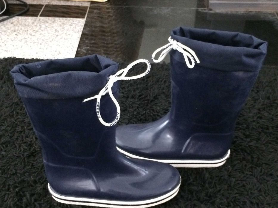 Botas de borracha, N.º 32