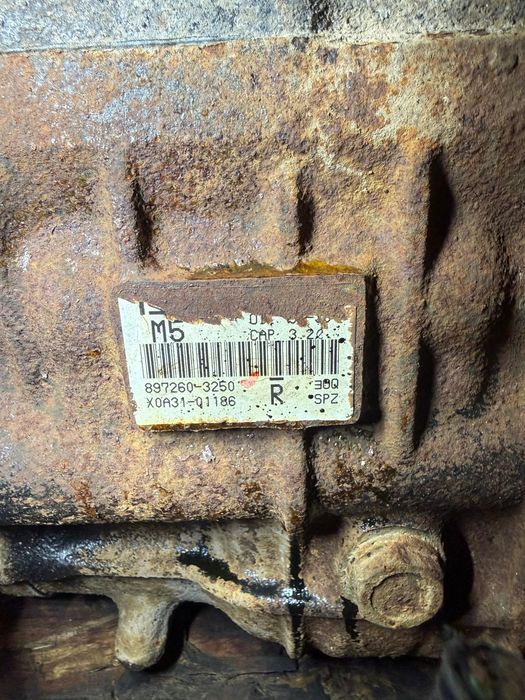 Caixa de Velocidades Isuzu NKR Ref: 897260-3250/4JH1