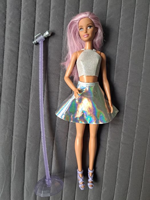 Lalka Barbie piosenkarka