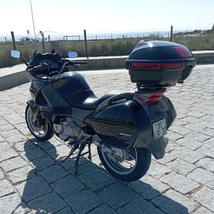 Mota Honda Deauville 700 NR de 2011