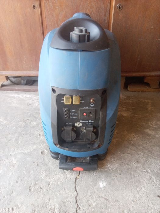 Weekender D3500i - інверторний генератор