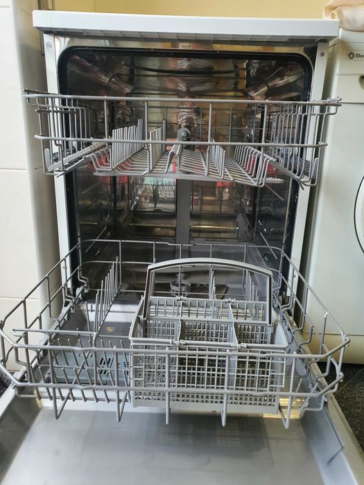 Maquina lavar loiça meires MLL 126 W