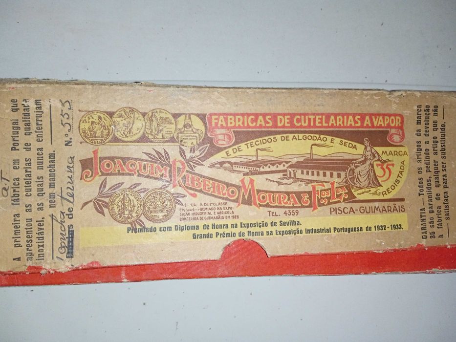 Faqueiro / Antiguidade = Faqueiro com + de 75 anos - Aço Inox