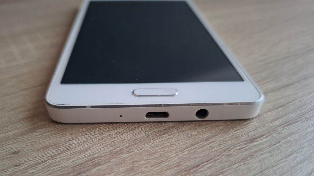 Samsung Galaxy A5 biały