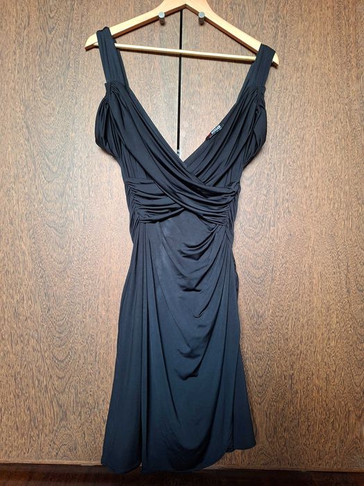 Vestido cocktail preto sensual e elegante da Morgan