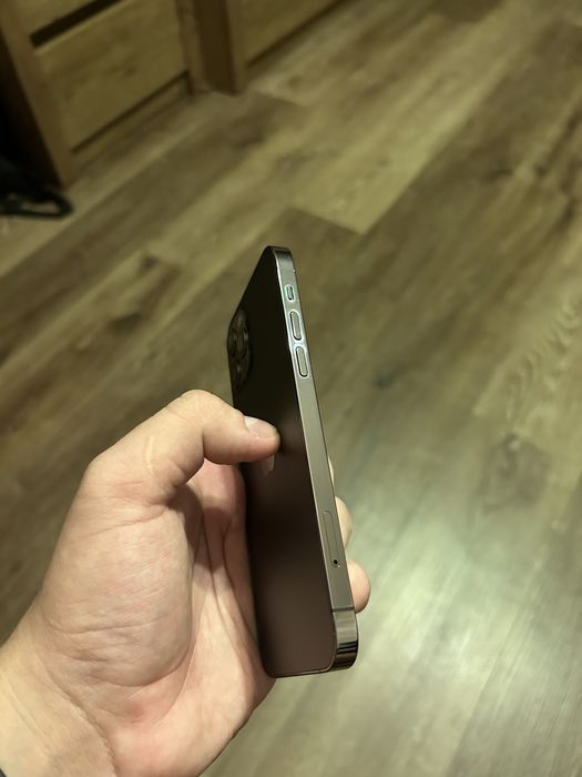 Продам iPhone 12 Pro 256GB Graphite (Ідеальний стан, 82% АКБ, Коробка)