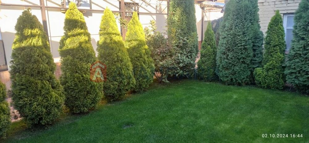 Продаж дому у Космічному мрні