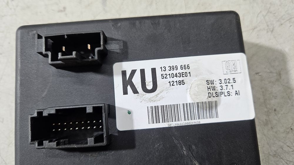 Sterownik haka moduł świateł opel astra j IV 4 insignia a KU