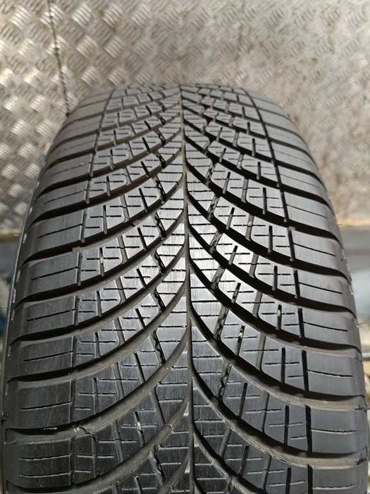 205/55/16 Goodyear Vector 4Seasons 205/55 R16 94V 2025r jak nowa