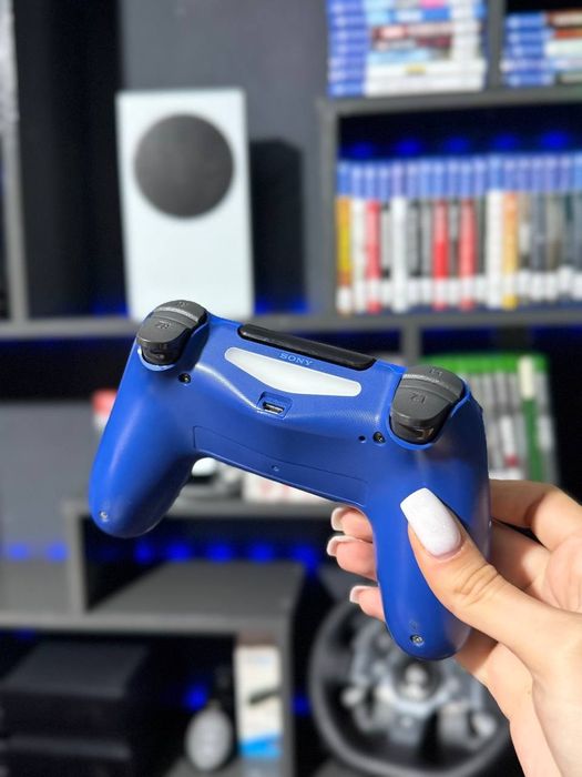 Dualshok 4 віл компанії Sony PlayStation,  справжній якісний геймпад!