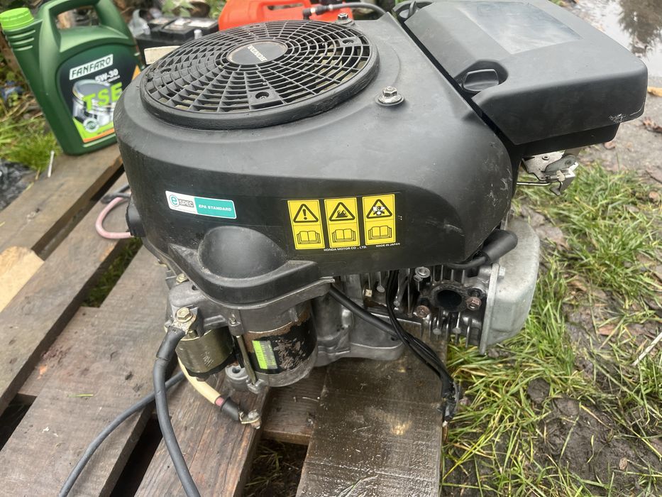 Silnik  do kosiarki traktorkahonda gcv 530/520