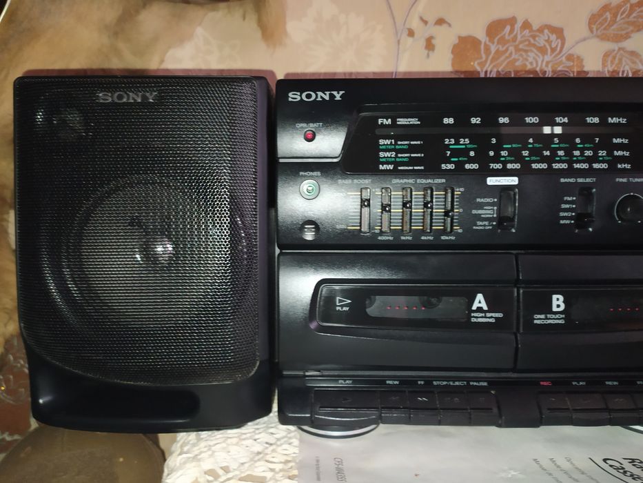 кассетный магнитофон Sony CFS-W 435 S