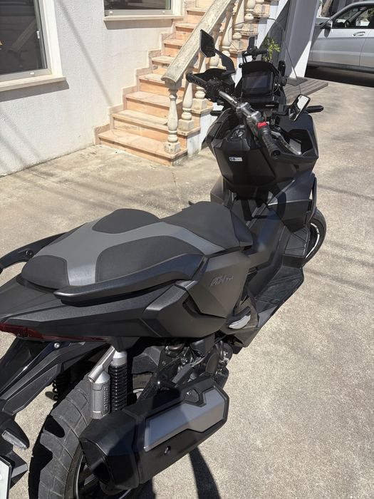 Honda ADV350 2024 - Revisões na marca