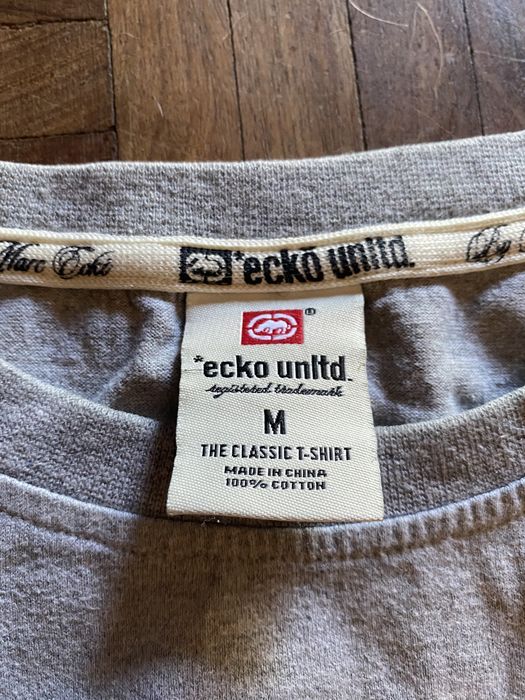 T-shirt ecko tamanho M