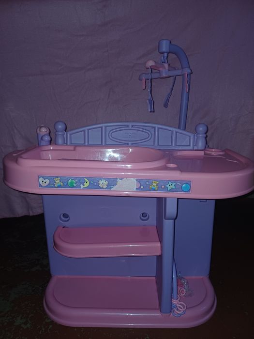 Іграшковий пеленальний столик для ляльок,