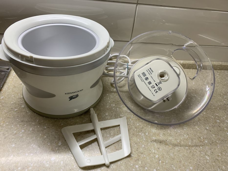 Б/У Мороженица Kenwood IM 250