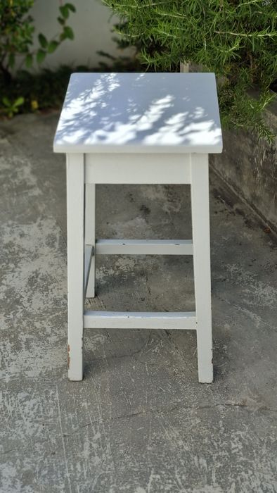 Mesa de cozinha em madeira