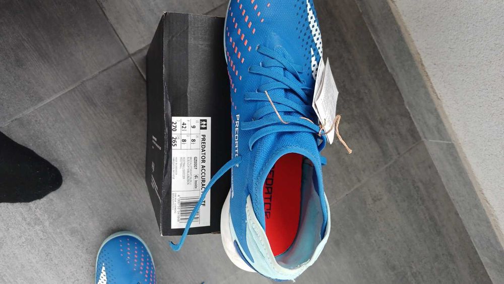 Футбольні буци PREDATOR Accuracy.3 Turf розмір 42 2/3