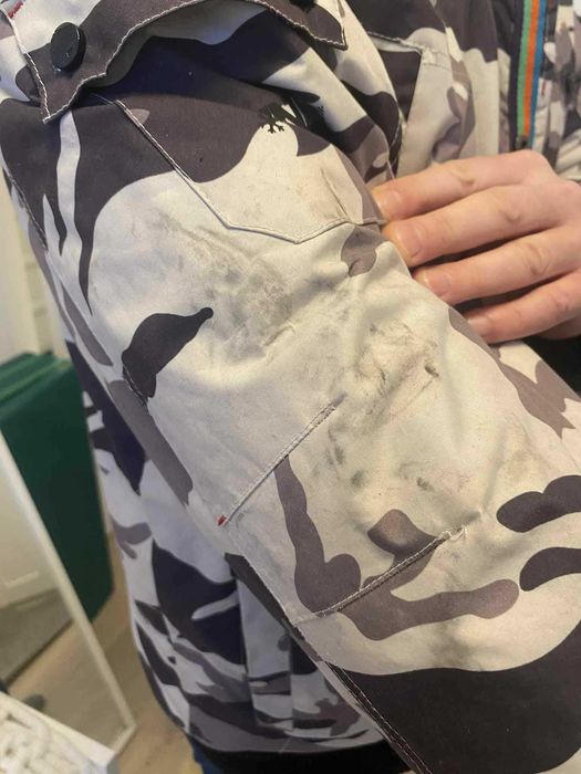 Kurtka Snowboardowa z kapturem XL Cropp