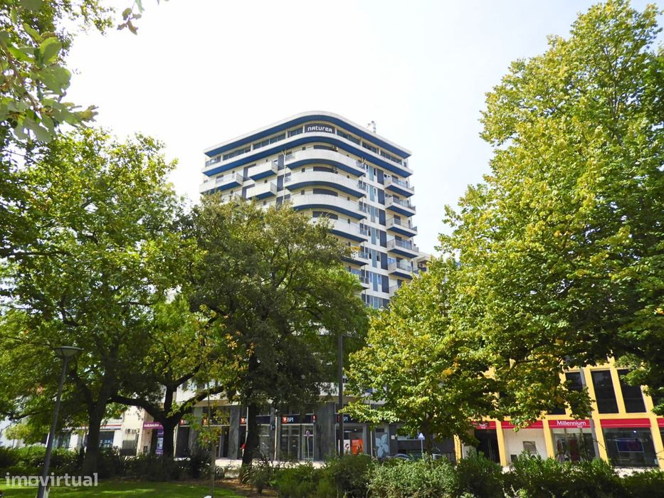 Apartamento T3 localizado no centro da cidade