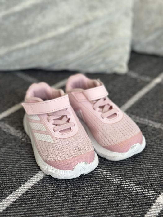 Кросівки Adidas Runfalcon