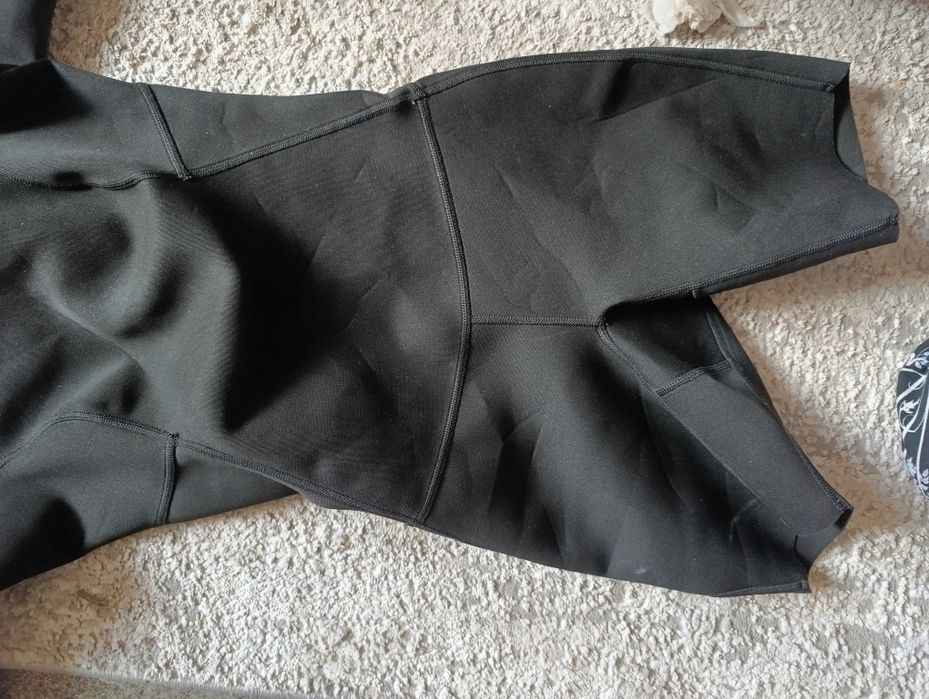 Дитячий гідрокостюм