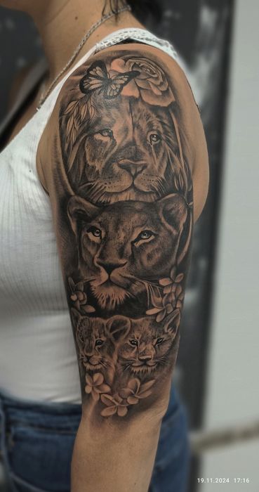 Rysunki na ciele tattoo