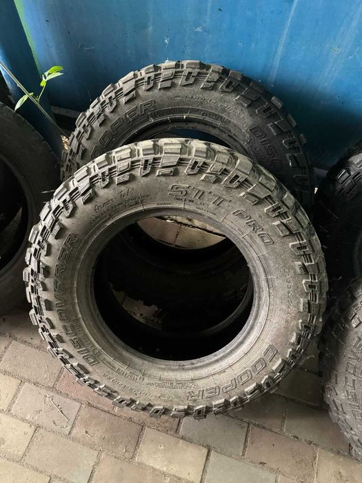 Продам резину болятку R16 225x75