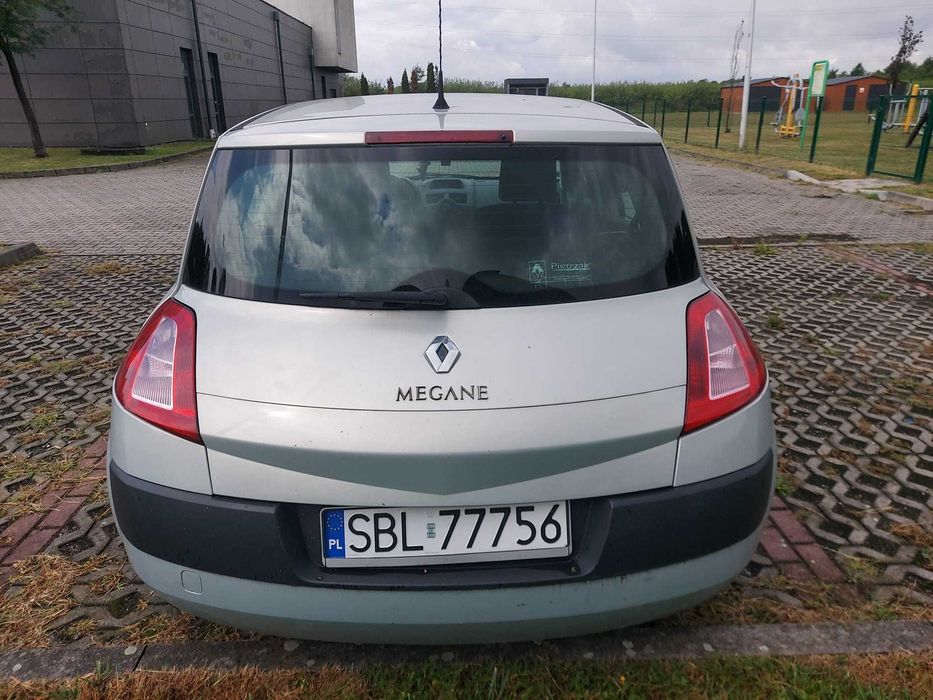 samochód osobowy Renault Megane II Hatchback 1,4, 2004.