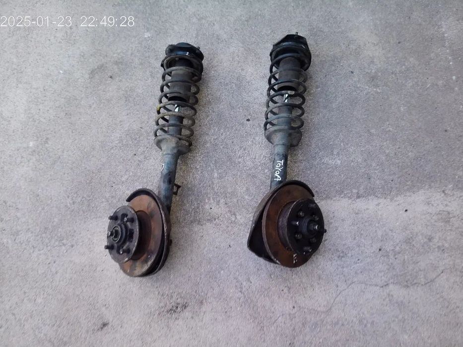 Toyota Corolla KE70 torres suspensão