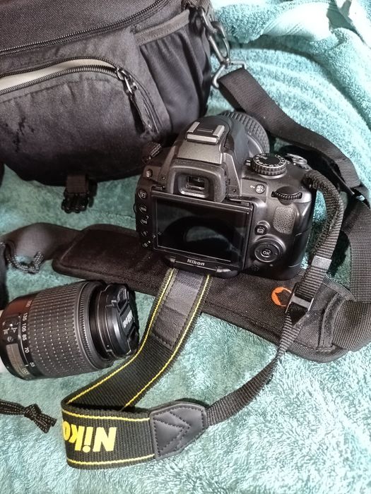 Продам Фотоапарат Nikon D5000