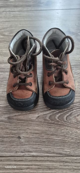 Buciki dziecięce firmy Lalelu r.20