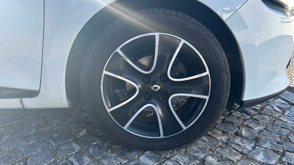 Renault Clio IV Sport Tourer 1.5 dCi 90c