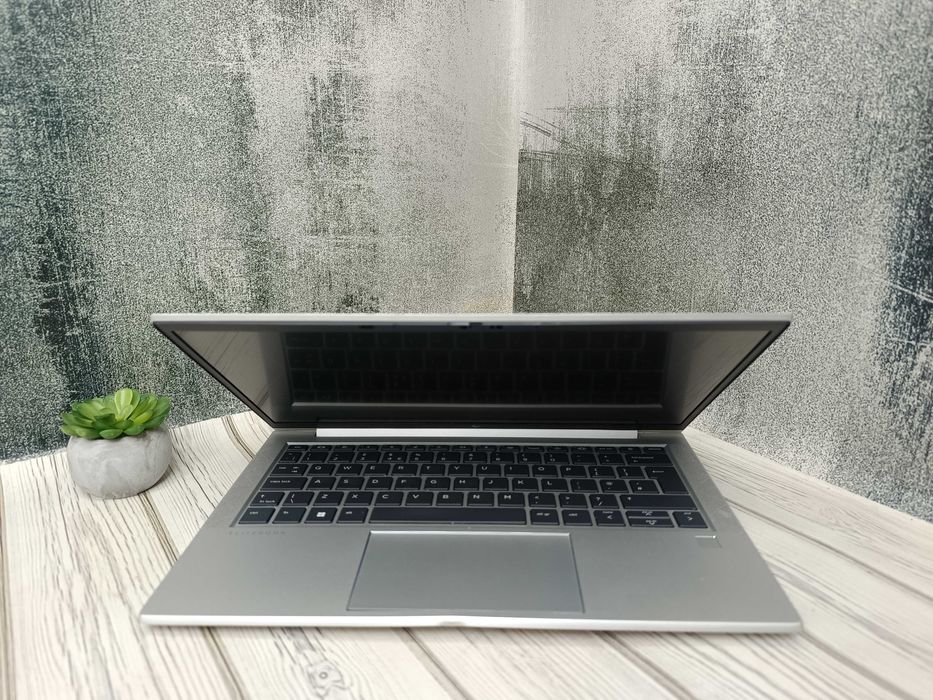 Металевий ноутбук HP EliteBook 835 G8 IPS|Ryzen3 PRO 5450U|16GB|SSD512