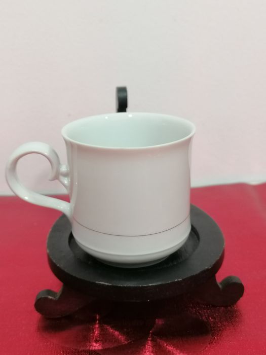 Chávena de café dos Cafés Nescafé, em porcelana fina SPAL