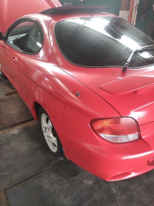 Hyundai Coupé FX64650854376835124