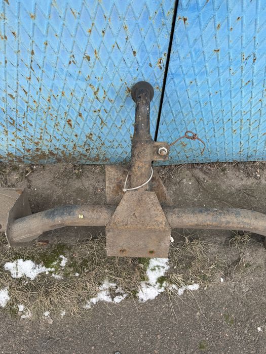 Продам фаркоп на 2110