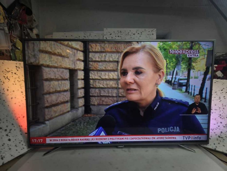 TV LED PHILIPS 55 cali - 4k uhd - ambiliht Android