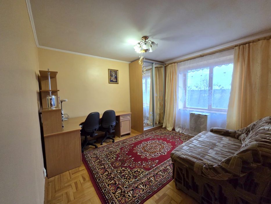 Продається 3-кімнатна квартира у смт.Дашава, 13-км до м.Стрий