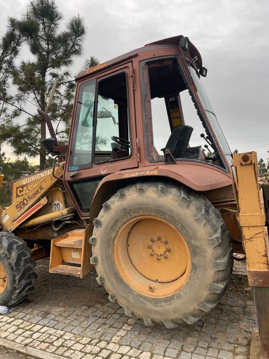 case 580k Carros, Motos e Barcos OLX Portugal