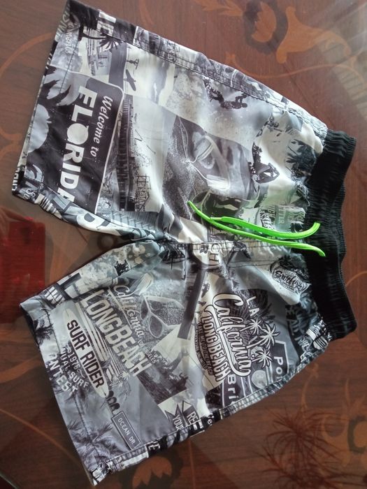 Spodenki 134/140 stan bdb !