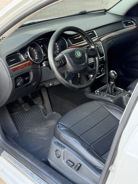 Продам Skoda Superb 1.6d Greenline