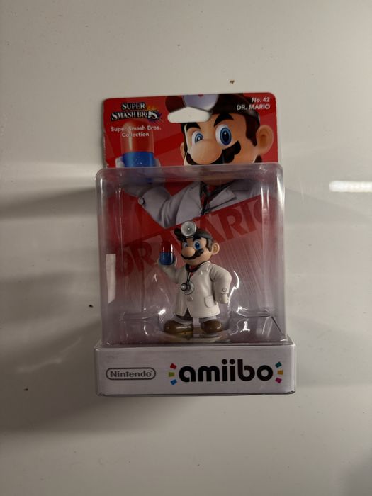 Amiibo Dr Mario Figurka