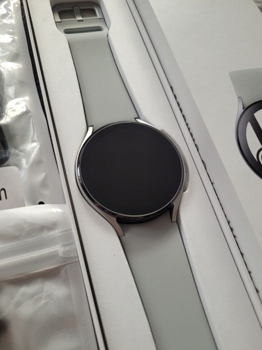 Samsung Galaxy watch 4 44mm