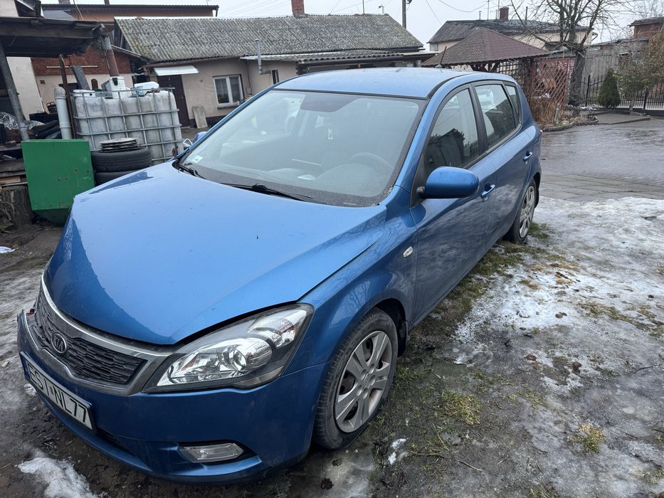 KIA Cee’d 1.4 polift benzyna 2009r