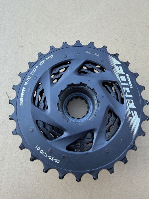 Kaseta Sram Force AXS CS-XG-1270-D1