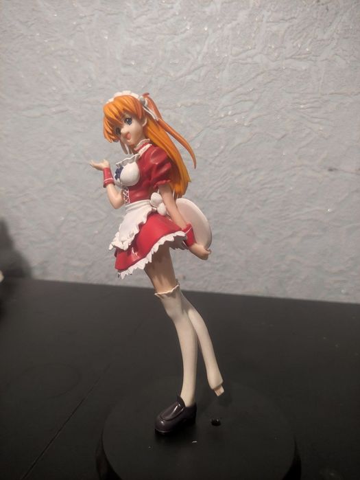 Колекційна аніме-фігурка